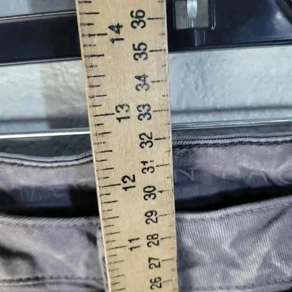 Distressed American Eagle Men’s Move Free Slim Jeans Airflex+ Size 34x32 Gray - Picture 9 of 11